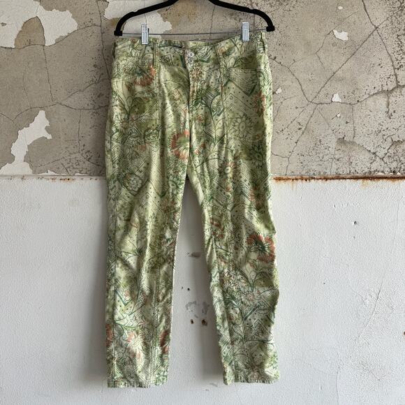 Pilcro by Anthropologie Green Floral Print Pants | Size 29 - Picture 2 of 8